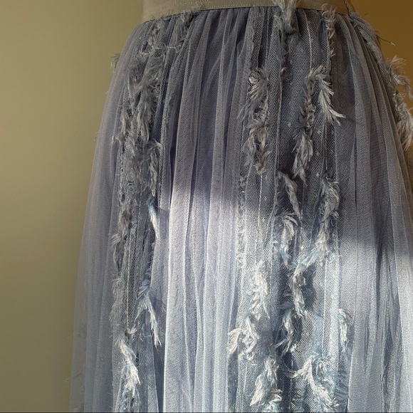 Light blue mesh skirt with fringes - Picture 3 of 3